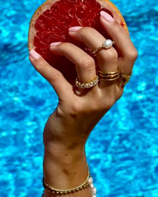 Najkrajšie letné šperky, ktoré si môžete dovoliť 😍🌊🌤️! ▶️ auri.sk ✨ šperky z chirurgickej ocele, ktorá nehrdzavie ani po...